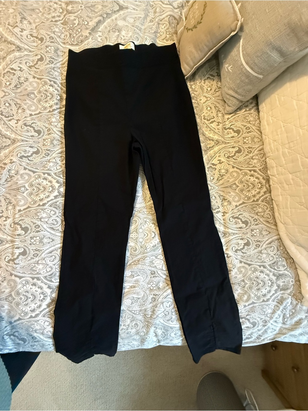 Mauve by Anthro Black Women's Stretch Pull On Pants